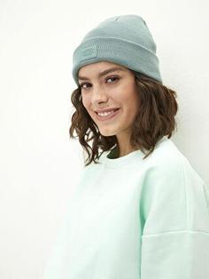 کلاه زمستانی زنانه سبز السی وایکیکی W12098Z8 ا Etiket Baskılı Kadın Triko Bere
