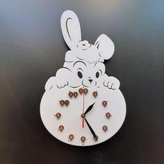 ساعت دیواری کودک مدل خرگوش