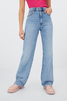 شلوار جین زنانه آبی برند stradivarius ا Straight Fit Jeans