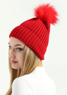 کلاه بافتنی پوم دار زنانه قرمز