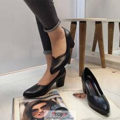 کفش مجلسی مشکی زنانه برش دلبری پاشنه 5 سانت چرم کد HK83