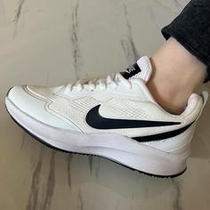 کتونی نایک دخترانه زنانه کفش ونس اسپورت اسپرت مشکی سفید نایکی NIKE لژدار لژ دار رانینگ طبی نرم سبک راحت ورزشی شیک 