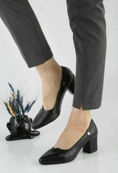 کفش مجلسی چرم پاشنه دار زنانهds00602 formal shoe