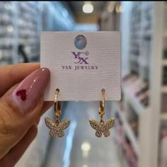 گوشواره ysx نگین دار پروانه