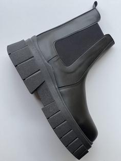 بوت مردانه برشکا Bershka men’s boots