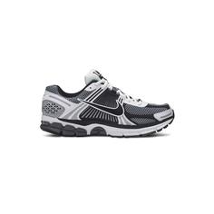 کتونی رانینگ نایک وومرو 5 مشکی سفید طوسی Nike Air Zoom Vomero 5 SE SP Dark Grey