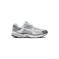 کتونی رانینگ نایک وومرو 5 طوسی خاکستری Nike Air Zoom Vomero 5 Wolf Grey