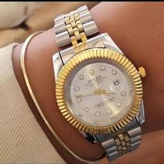 ساعت زنانه رولکس Rolex صفحه نقره ای 