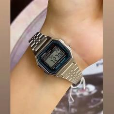 ساعت کاسیو نوستالژی زنانه بند استیل دیجیتالی Casio