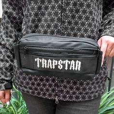 کیف کمری Trapstar مدل TP30246قابل استفاده به صورت رودوشی و کمری