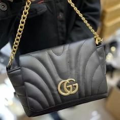 کیف گوچی زنانه دخترانه GUCCI مشکی چرم زنجیری زنجیر دار زنجیردار مجلسی شیک نرم جادار جا دار طرحدار طرح دار اسپرت اسپورت 