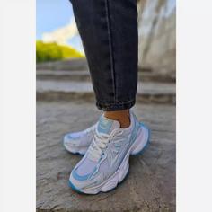 کتونی New Balance دخترونه