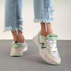  کتونی مدل  newbalance 3   

زیره و رویه خارجی 
کیفیت عالی و با ضمانت
