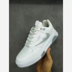 کفش اسپرت مجلسی  لژدار مردانه مدل نایک اس بی NIKE SB سفید طوسی رنگ از سایز 41 تا 44 کتونی اسپرت مجلسی کتونی مردانه 