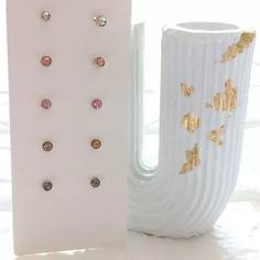 گوشواره پکی میخی نگین رنگی برند اروپایی accessories