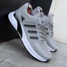 کفش اسپرت مردانه مدل adidas New کیفیت ساخت بسیار بالا سایز 41 تا 44 رنگ طوسی مشکی. فروشگاه همیشه تخفیف 