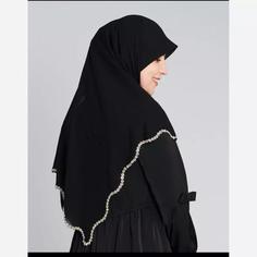 روسری مشکی کرپ حریر سنگ کاری شده طرح شکوفه