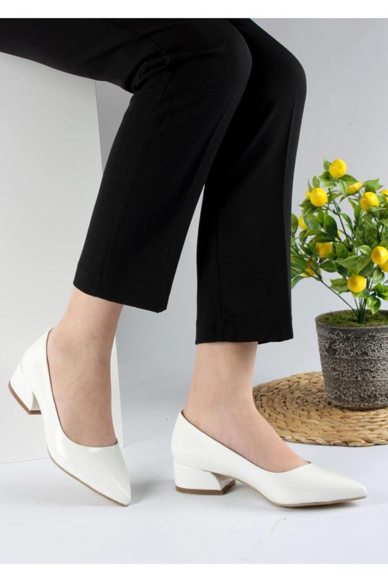 کفش زنانه پاشنه دار چروک چروک سفید رنگ برند FORS SHOES|پیشنهاد محصول