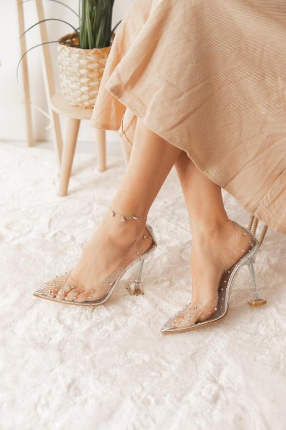 کفش پاشنه دار نقره ای زنانه برند SHOEBELLAS|پیشنهاد محصول