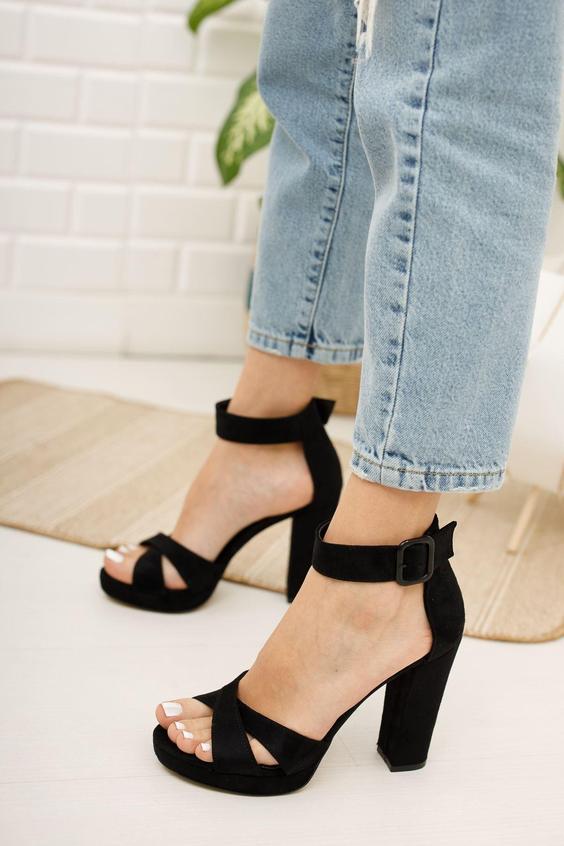 کفش پاشنه بلند زنانه جیر مشکی تک بند با بند ضربدری برند MODAADAM|پیشنهاد محصول