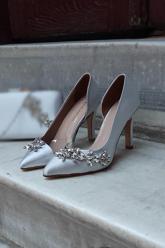 کفش زنانه استیل پاشنه دار سنگی ساتن نقره ای ساتن ی شفاف برند LA CALZATURE|پیشنهاد محصول