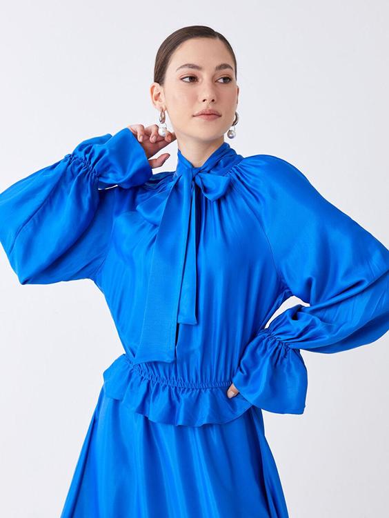 پیراهن رسمی زنانه آبی السی وایکیکی S2LV30Z8 ا Bağlamalı Yaka Düz Uzun Kollu Viskon Kadın Abiye Elbise|پیشنهاد محصول
