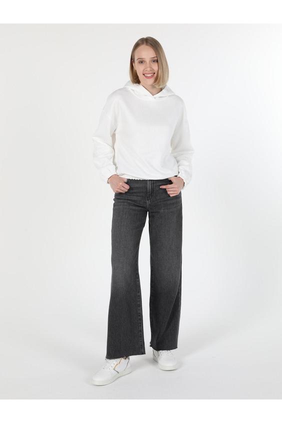 خرید اینترنتی هودی زنانه سفید برند colin s .CL1059996_Q1.V2_WHT ا Regular Fit Kapüşonlu Beyaz Kadın Sweatshirt|پیشنهاد محصول