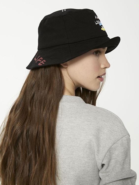 خرید اینترنتی کلاه زنانه سیاه السی وایکیکی S1AR04Z8 ا Kadın Baskılı Bucket Şapka|پیشنهاد محصول