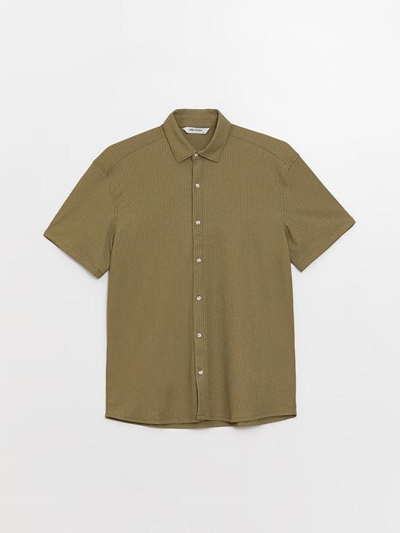 خرید اینترنتی پیراهن آستین کوتاه مردانه سبز السی وایکیکی S3AJ22Z8 ا Regular Fit Kısa Kollu Erkek Gömlek|پیشنهاد محصول