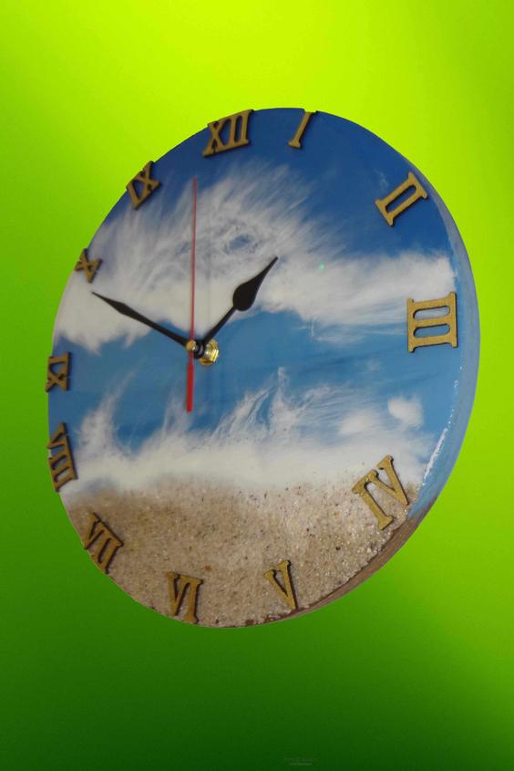 ساعت رزینی طرح آسمان وخشکی ا Resin watch with a dry sky design|پیشنهاد محصول