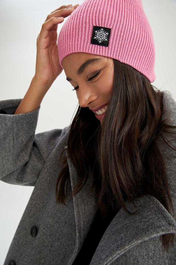 خرید اینترنتی کلاه زمستانی زنانه صورتی دفکتو Y1142AZ22WN ا Kadın Kar Tanesi Etiket Baskılı Triko Bere|پیشنهاد محصول