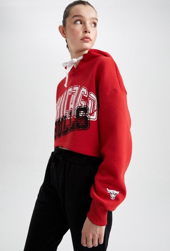 Fit NBA Chicago Bulls Crop Top Kapüşonlu Sürdürülebilir Sweatshirt|پیشنهاد محصول