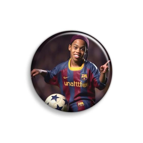 پیکسل ابیگل طرح کودکی رونالدینیو برزیل بارسلونا Barcelona Ronaldinho کد 032|باسلام