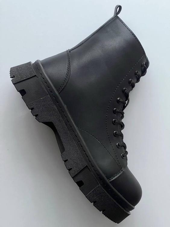 پوتین مردانه برشکا Bershka men’s boots|کتونی لاتاری