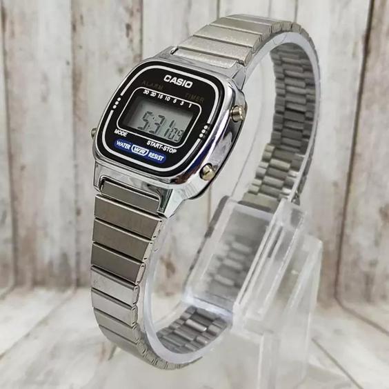 ساعت مچی زنانه نوستالژی بند استیل کاسیو Casio|باسلام (ₖᵤᵣₒₛₕgₐₗₗₑᵣy)