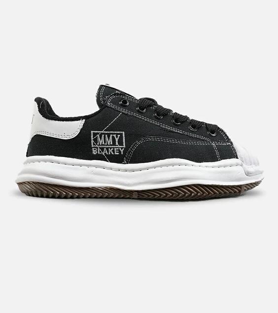 کفش کتانی مردانه مشکی BLAKEY LOW SNEAKER مدل 3057|لوزی