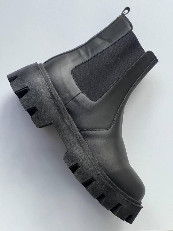 بوت مردانه برشکا Bershka men’s boots|کتونی لاتاری