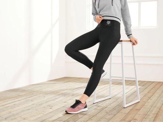 لگ ورزشی زنانه برند کریویت کد ۳۷۸۴۲۴ Womens Functional Capri|کی استوک