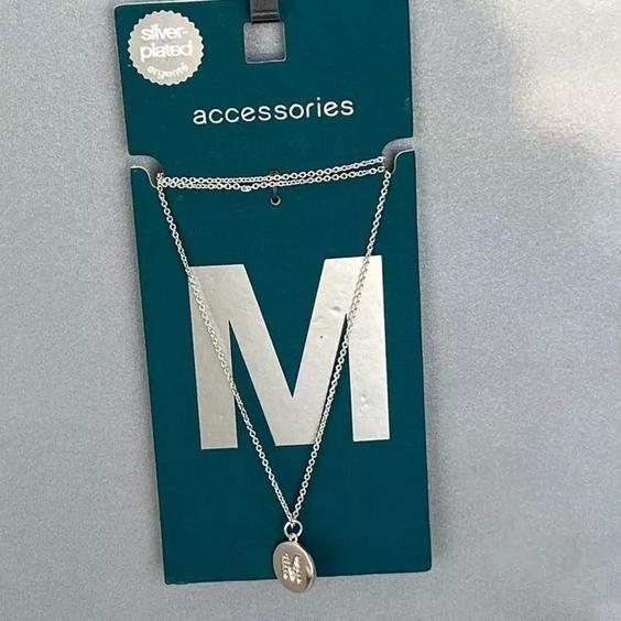 گردنبند نقره اندود با آویز M برند Accessories|باسلام