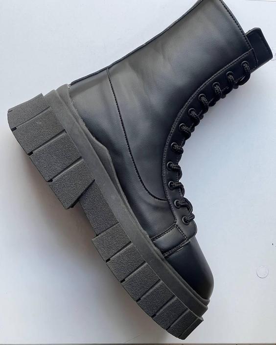 پوتین مردانه برشکا Bershka men’s boots|کتونی لاتاری