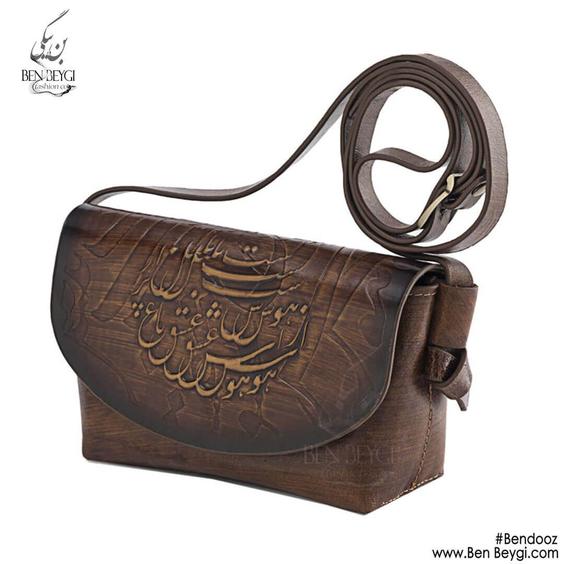 کیف دوشی زنانه چرم طرح گل کدN-207574-22570|بن بیگی