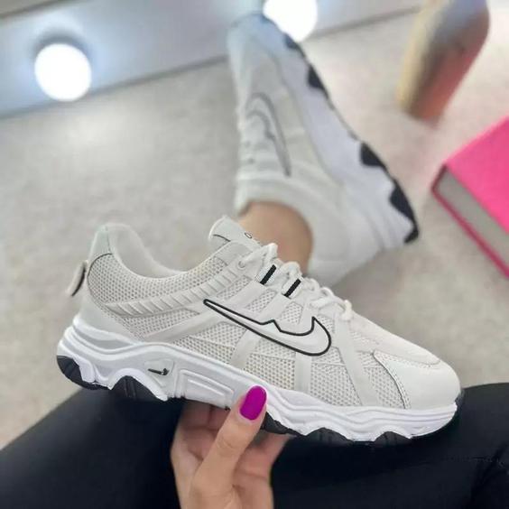 کتونی نایک لژدار سفید مشکی دخترانه زنانه کفش اسپرت ونس اسپورت نایکی NIKE لژ دار شیک رانینگ ورزشی طبی سبک راحت پنجاچار |باسلام (کفش آلفا)